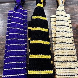 Here is a beautiful set of three Venanzi ties .